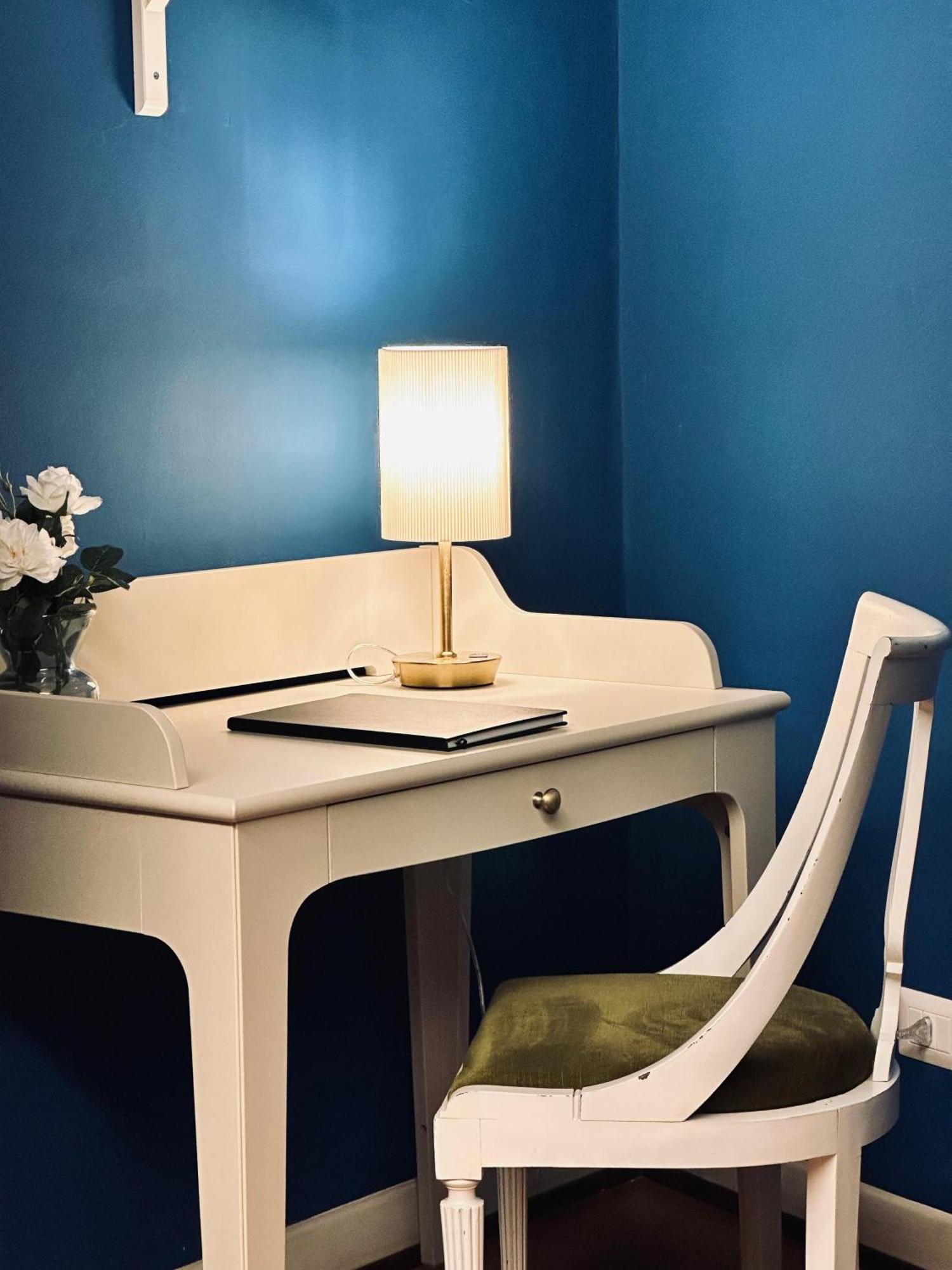 Nerino House, Elegante E Tranquillo Appartamento A 5 Minuti Dal Duomo Mediolan Zewnętrze zdjęcie