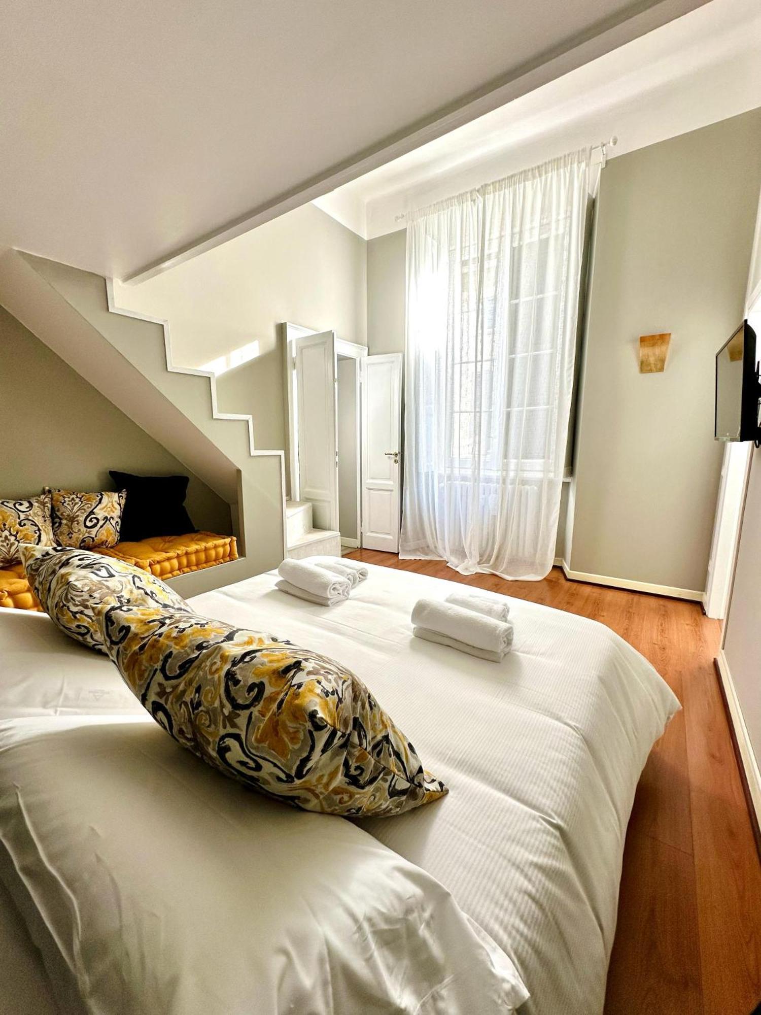 Nerino House, Elegante E Tranquillo Appartamento A 5 Minuti Dal Duomo Mediolan Zewnętrze zdjęcie